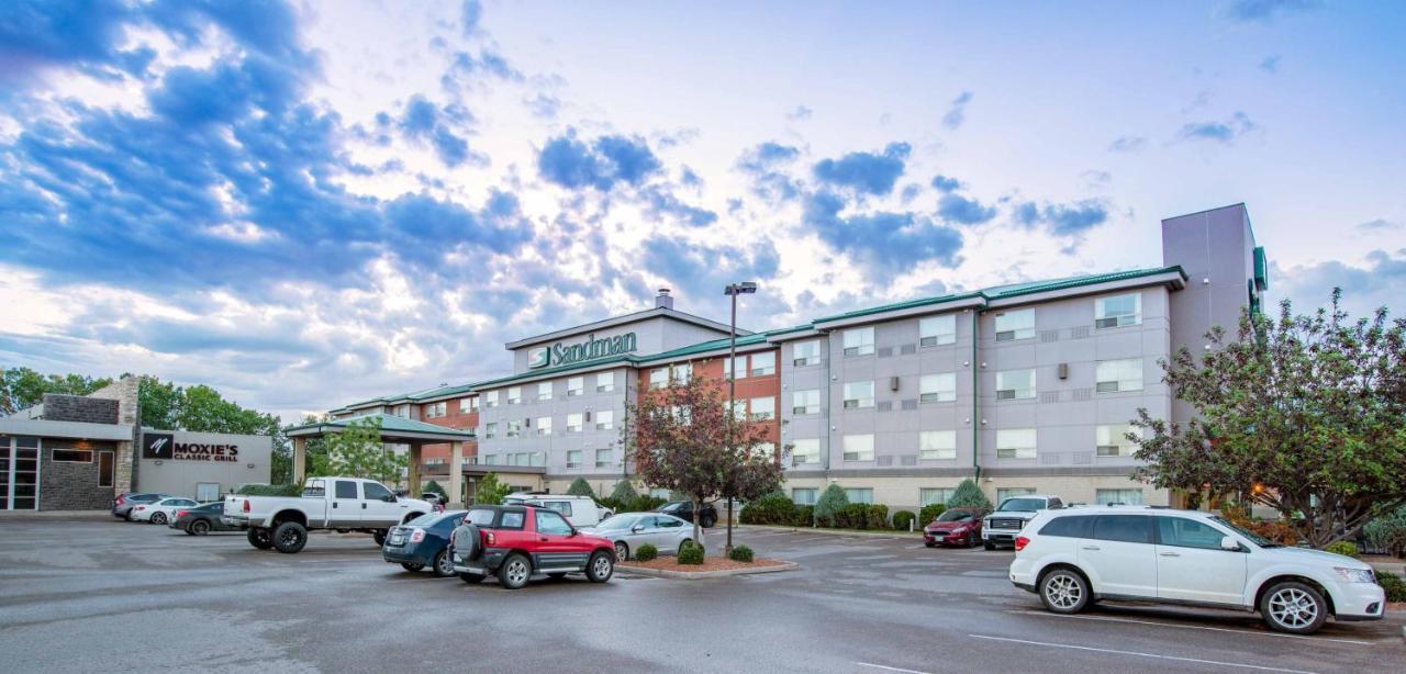 Sandman Hotel & Suites Regina Exterior foto